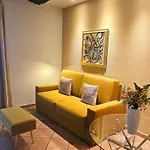 Loger Confort Residence & Apartments